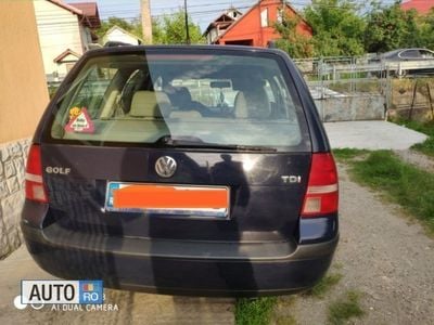 Albastru Utilizat 2004 VW Golf IV Break | 2.250 EUR (Puțin scump)