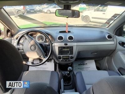 Second-hand Chevrolet Nubira 110 CP (80 kW) 2006 Negru Break