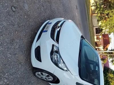 Alb Utilizat 2018 Opel Karl Hatchback | 3.000 EUR