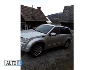 Second-hand Suzuki Grand Vitara 95 CP (69 kW) 2008 Gri SUV
