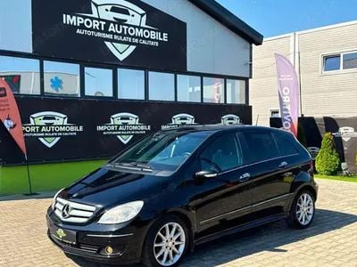 Mercedes B200