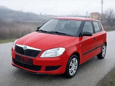 Utilizat 2011 Skoda Fabia Berlinǎ | 2.490 EUR (Preț OK)