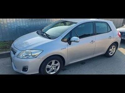 Toyota Auris Hybrid