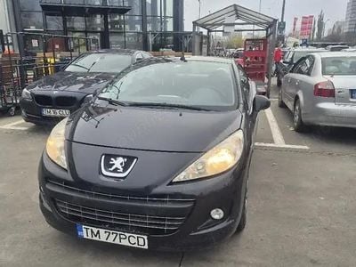 Second-hand 2010 Peugeot 207 CC Cabrio | 2.890 EUR