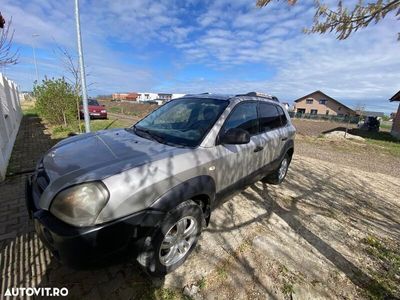 second-hand Hyundai Tucson 2.0 DOHC GL MT 2WD COMFORT