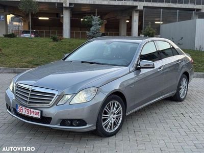 Second-hand Mercedes E250 Elegance 204 CP (150 kW) 2013 Culoaregri Berlinǎ