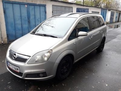 Second-hand Opel Zafira 150 CP (110 kW) 2006 Crem Monovolum