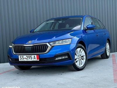 Culoarealbastru Second-hand 2023 Skoda Octavia Premium Edition Break | 13.990 EUR