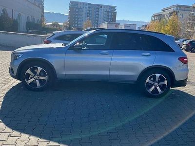 Mercedes GLC220