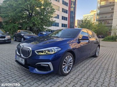 second-hand BMW 118 Seria 1 i Aut. Luxury Line