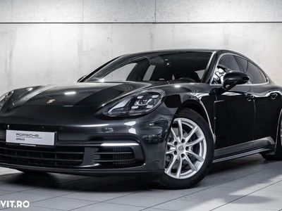 Porsche Panamera 4S