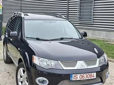 Negru Utilizat 2007 Mitsubishi Outlander Instyle SUV | 5.450 EUR (Scump)