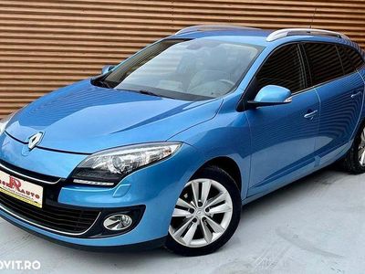 Culoarealbastru Second-hand 2013 Renault Mégane GrandTour Bose Edition Break | 5.980 EUR (Preț OK)