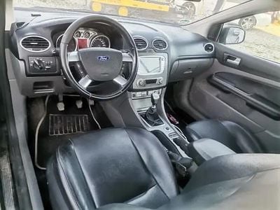 Second-hand Ford Focus 136 CP (100 kW) 2010 Cabrio