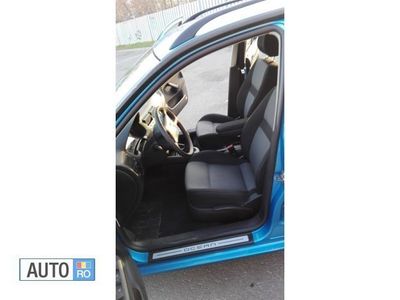 Second-hand VW Golf IV 75 CP (55 kW) 2003 Albastru Break