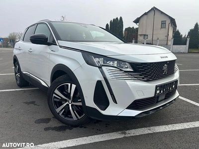 Culoarealb Utilizat 2022 Peugeot 3008 GT SUV | 31.000 EUR