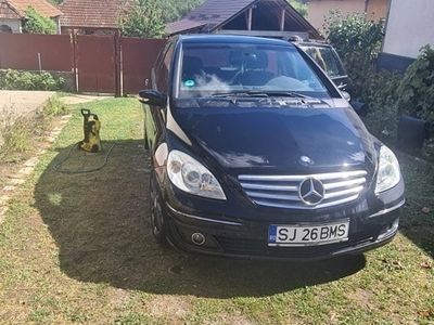 second-hand Mercedes B200 