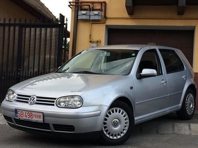 Second-hand VW Golf IV 75 CP (55 kW) 2002 Gri Hatchback