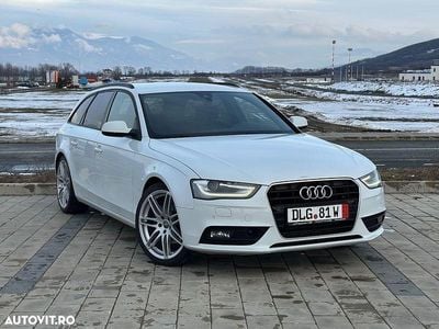 Second-hand Audi A4 S-Line 143 CP (105 kW) 2013 Culoarealb Break