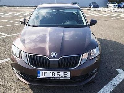 Second-hand Skoda Octavia Ambition 116 CP (85 kW) 2017 Culoaremaro Berlinǎ