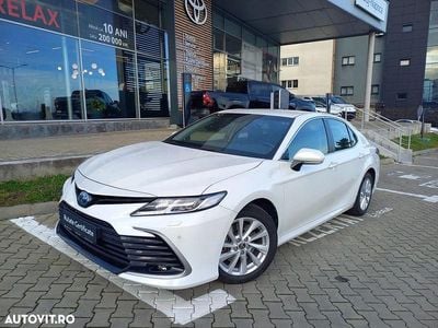 Culoarealb Utilizat 2022 Toyota Camry Business Edition Berlinǎ | 30.750 EUR (Preț OK)