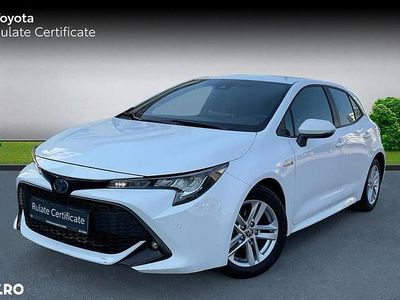 Culoarealb Utilizat 2021 Toyota Corolla Hatchback | 19.000 EUR (Scump)