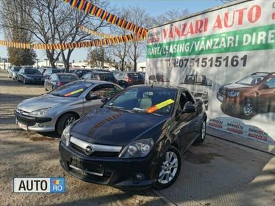 Argintiu Utilizat 2001 Peugeot 206 Cabrio | 1.499 EUR