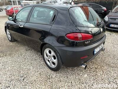 Negru Utilizat 2010 Alfa Romeo 147 Hatchback | 2.950 EUR
