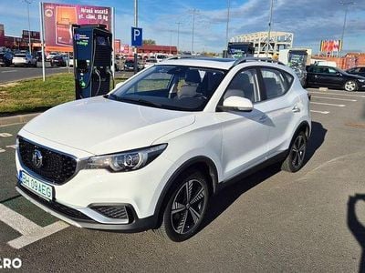 Alb Utilizat 2021 MG ZS Luxury Berlinǎ | 14.890 EUR (Preț OK)