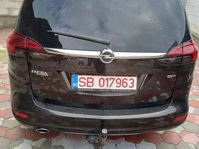 Utilizat 2012 Opel Zafira Tourer Monovolum | 6.000 EUR (Scump)