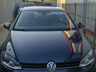 Culoarealbastru Utilizat 2015 VW Golf VII Comfortline Hatchback | 12.500 EUR (Scump)