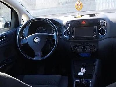 Utilizat 2008 VW Golf V Berlinǎ | 3.200 EUR