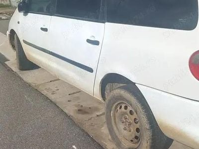 Second-hand Ford Galaxy 90 CP (66 kW) 1999 Monovolum