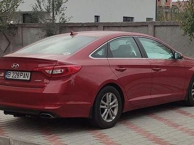Culoarerosu Second-hand 2017 Hyundai Sonata SE Berlinǎ | 13.450 EUR