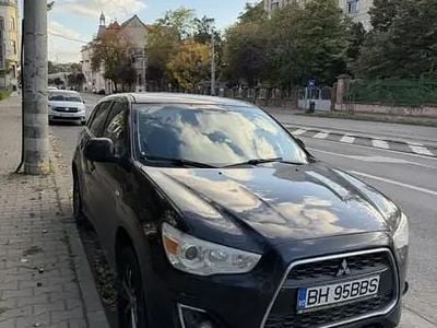 Negru Second-hand 2016 Mitsubishi ASX SUV | 8.150 EUR (Scump)