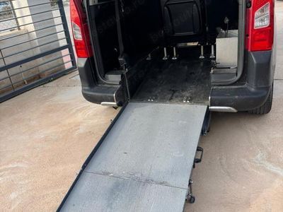 Second-hand 2011 Peugeot Partner Monovolum | 8.000 EUR