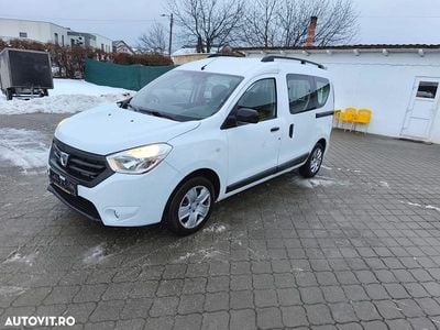 Second-hand Dacia Dokker Lauréate 85 CP (62 kW) 2017 Culoarealb Monovolum