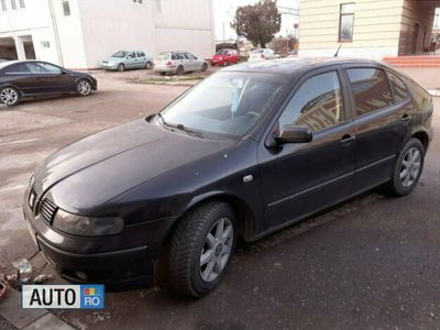 Negru Utilizat 2003 Seat Leon Berlinǎ | 1.800 EUR