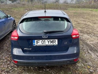 Second-hand Ford Focus 120 CP (88 kW) 2018 Culoarealbastru Hatchback