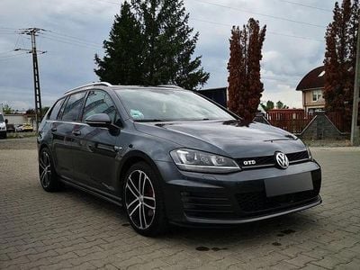 VW Golf VII