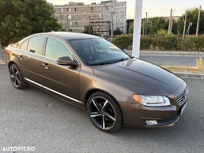 Culoaremaro Utilizat 2014 Volvo S80 Executive Berlinǎ | 9.999 EUR
