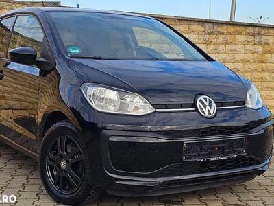 Second-hand VW up! CLUB 60 CP (44 kW) 2020 Culoarenegru Hatchback