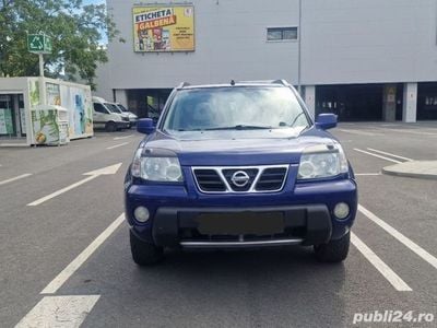 Albastru Utilizat 2003 Nissan X-Trail SUV | 3.600 EUR