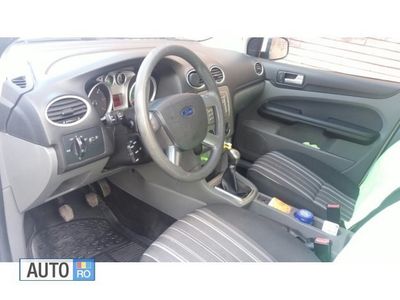 Second-hand Ford Focus 90 CP (66 kW) 2009 Alb Break