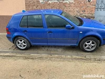 Utilizat 2001 VW Golf IV Hatchback | 700 EUR (Preț bun)