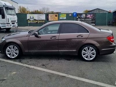Mercedes C220