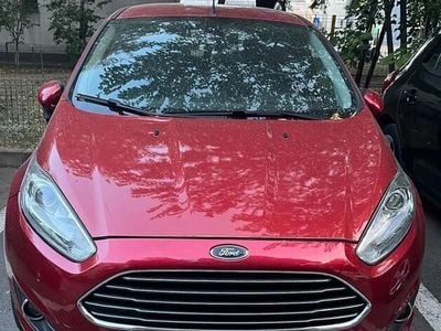 Second-hand Ford Fiesta Titanium 100 CP (73 kW) 2017 Roșu Hatchback