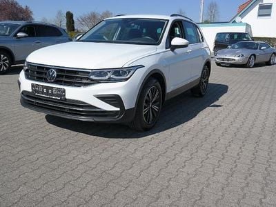 Utilizat 2023 VW Tiguan Life SUV | 35.093 EUR (Scump)
