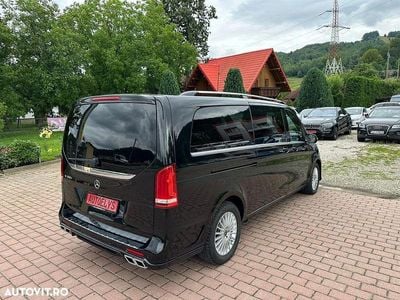 Mercedes V300