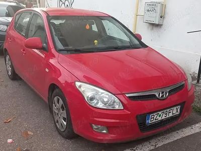 Rosu Utilizat 2008 Hyundai i30 Hatchback | 2.500 EUR